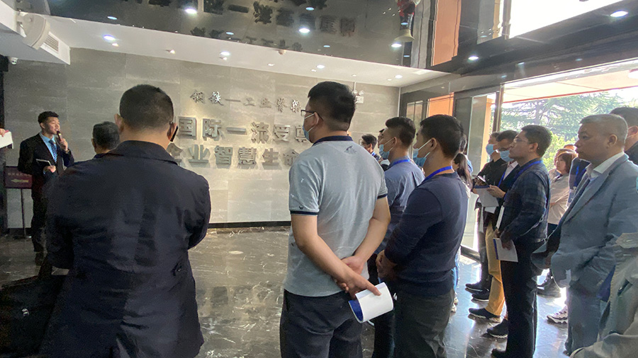 参观南京钢铁博物馆